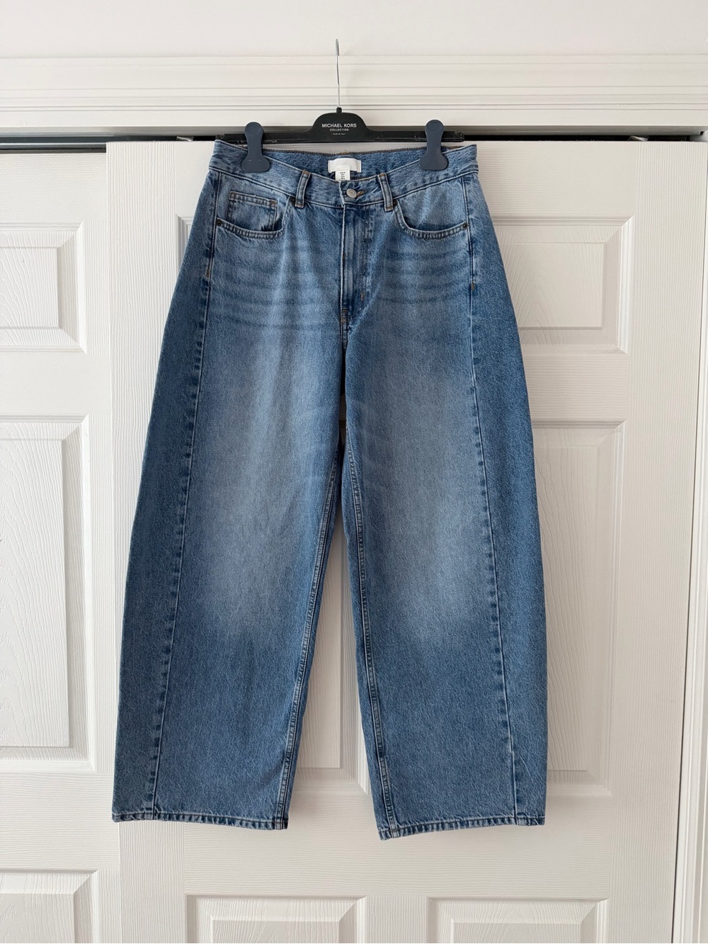 H&M Barrel Regular Waist Jeans NWOT